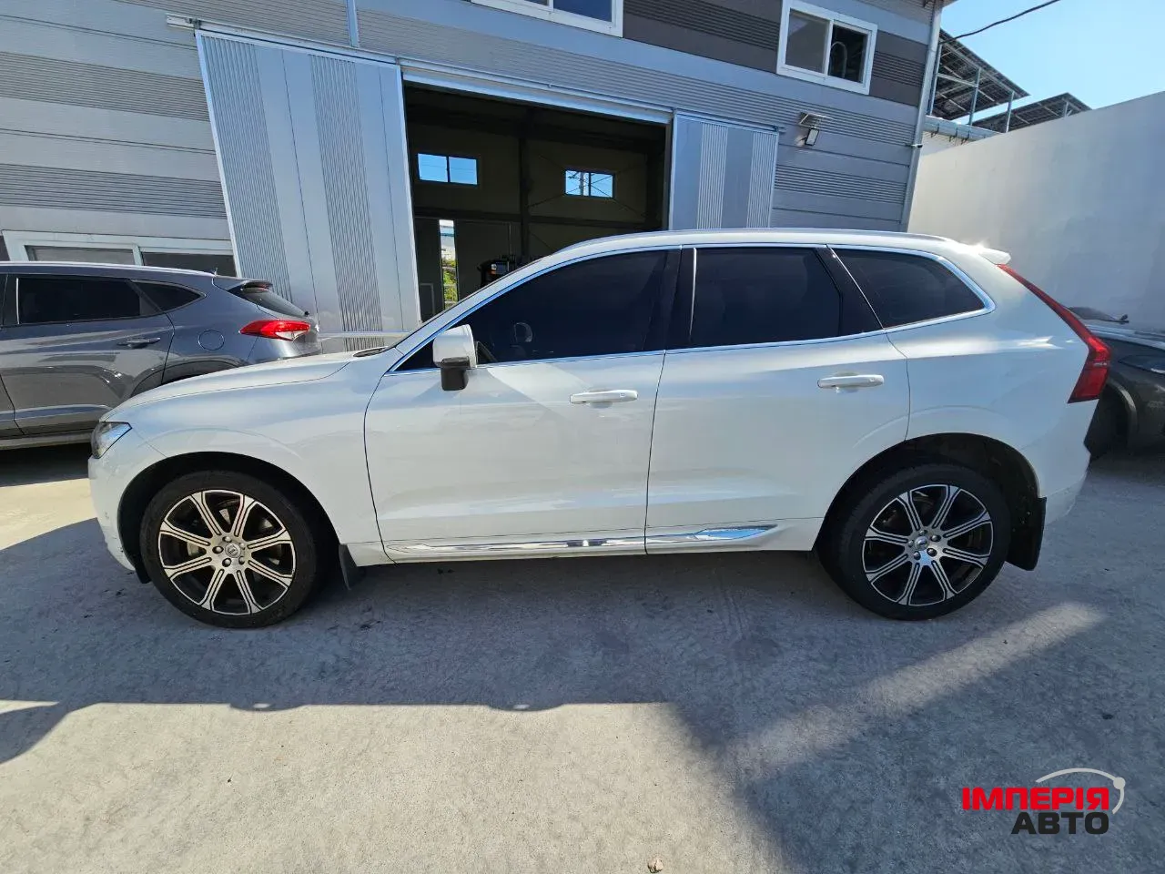 Volvo XC60 - фото 11