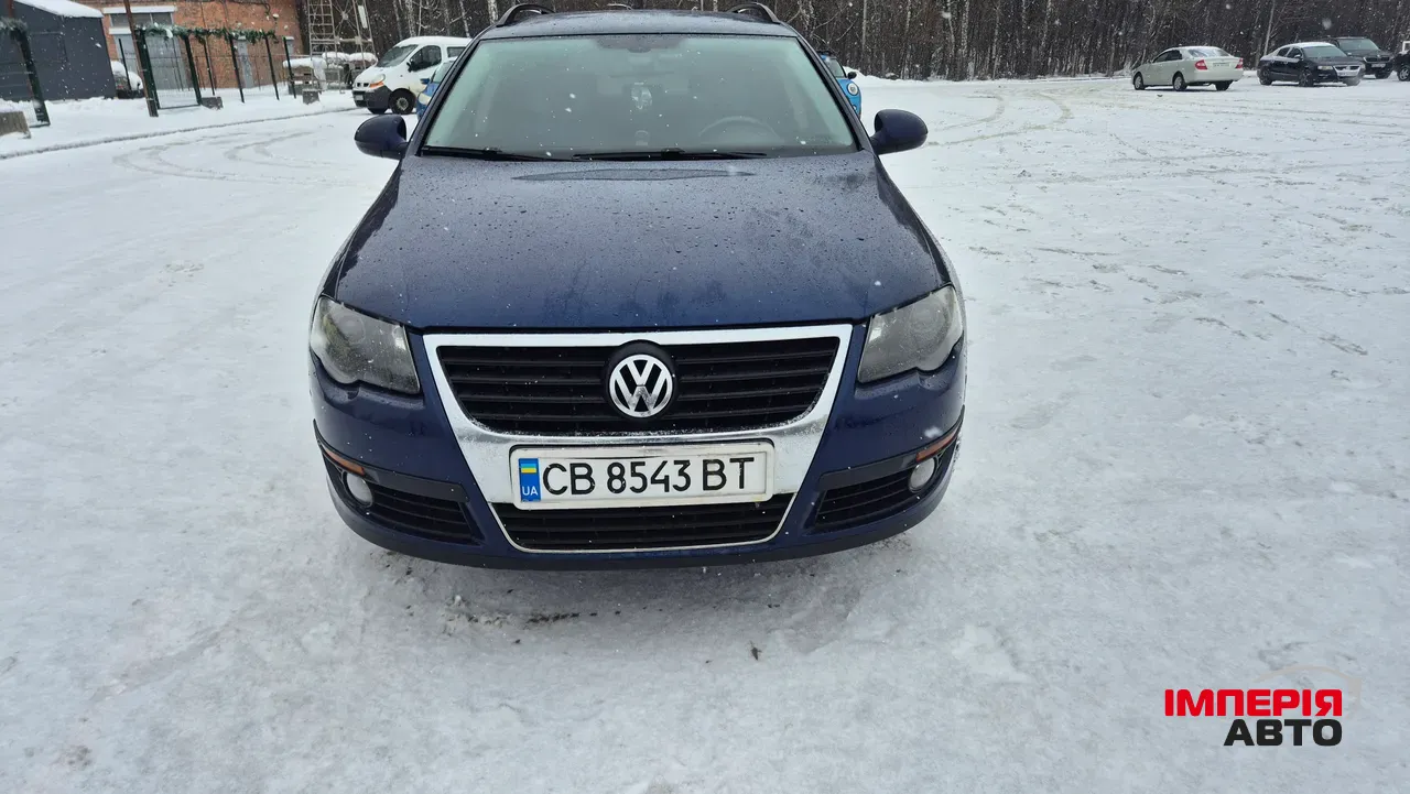 Volkswagen Passat - фото 2
