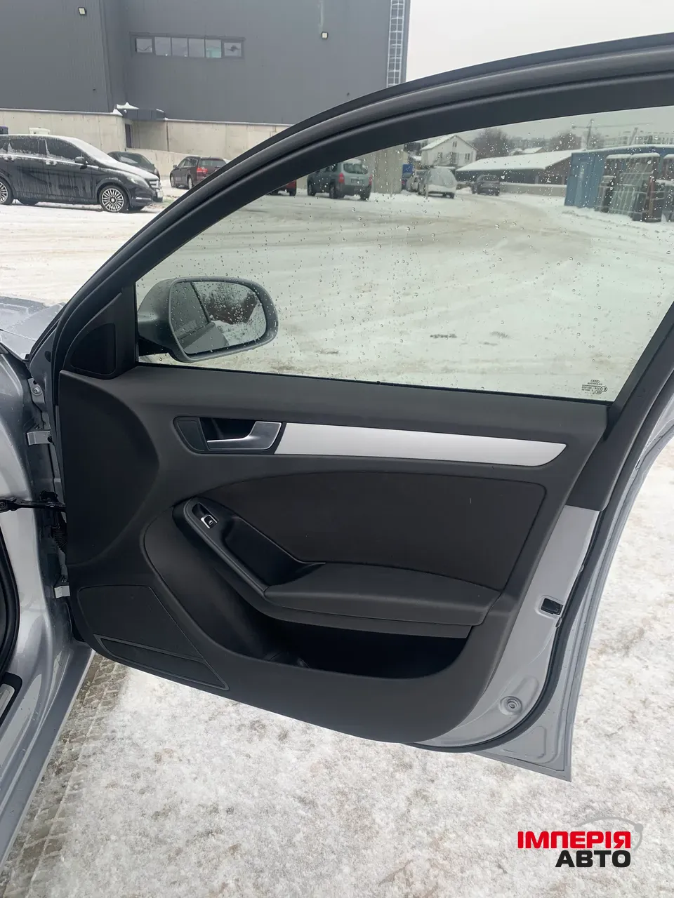 Audi A4 - фото 16