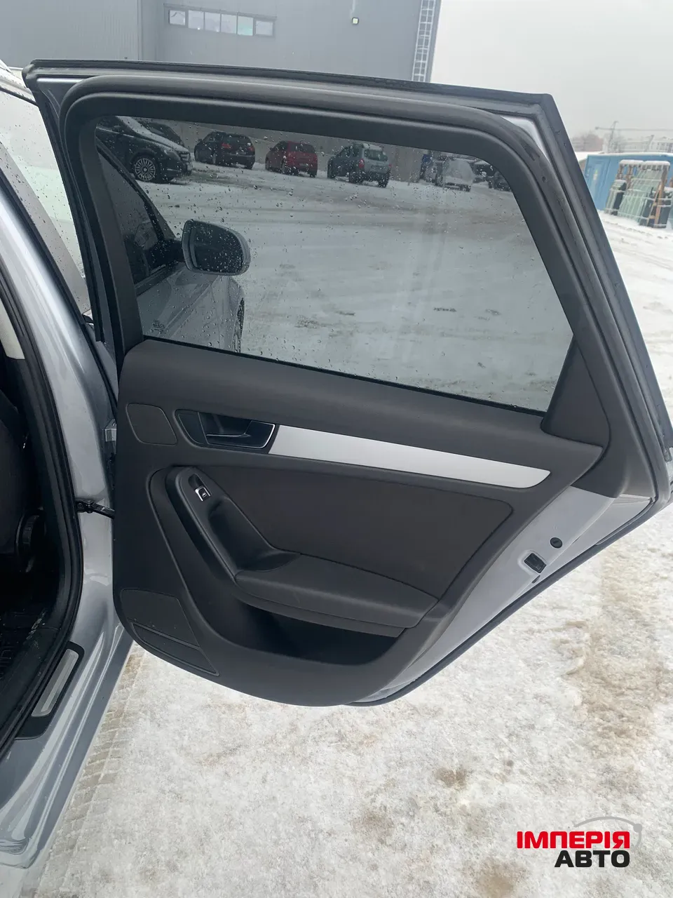 Audi A4 - фото 18