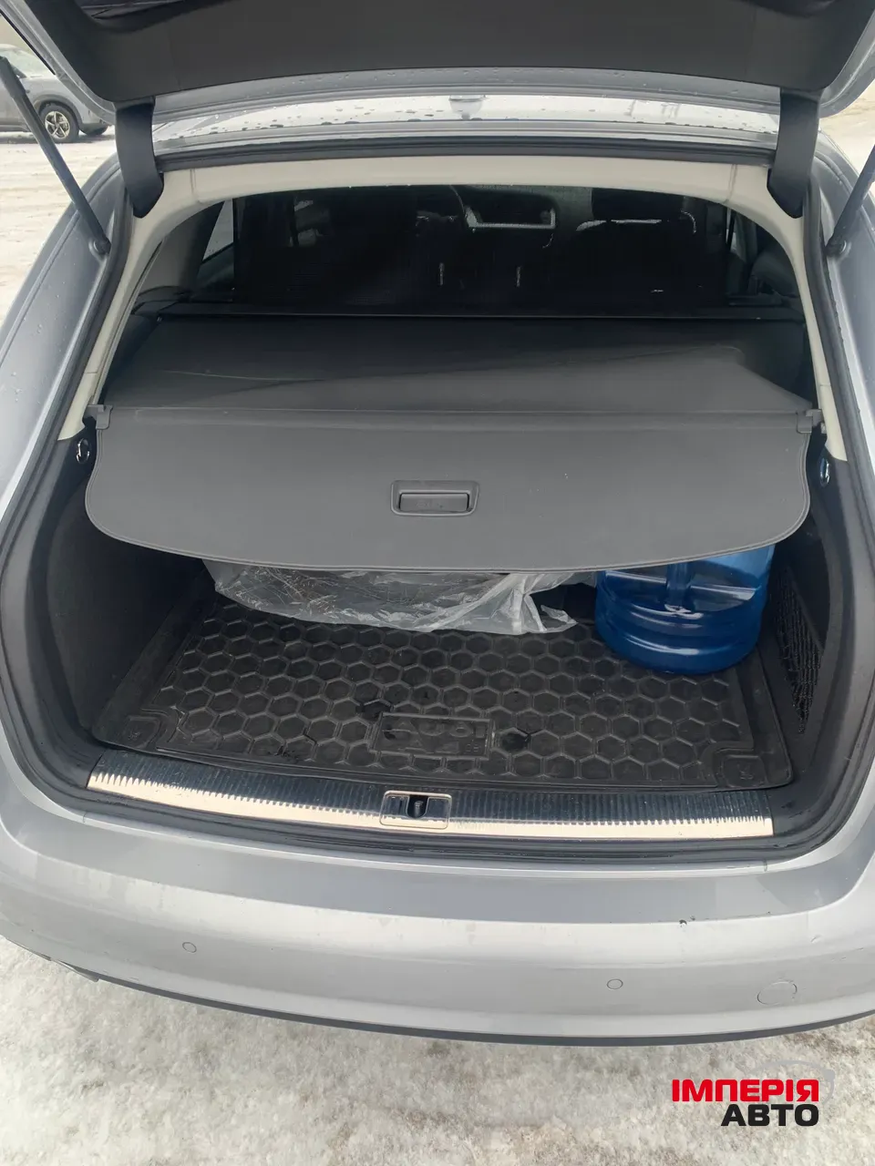 Audi A4 - фото 21