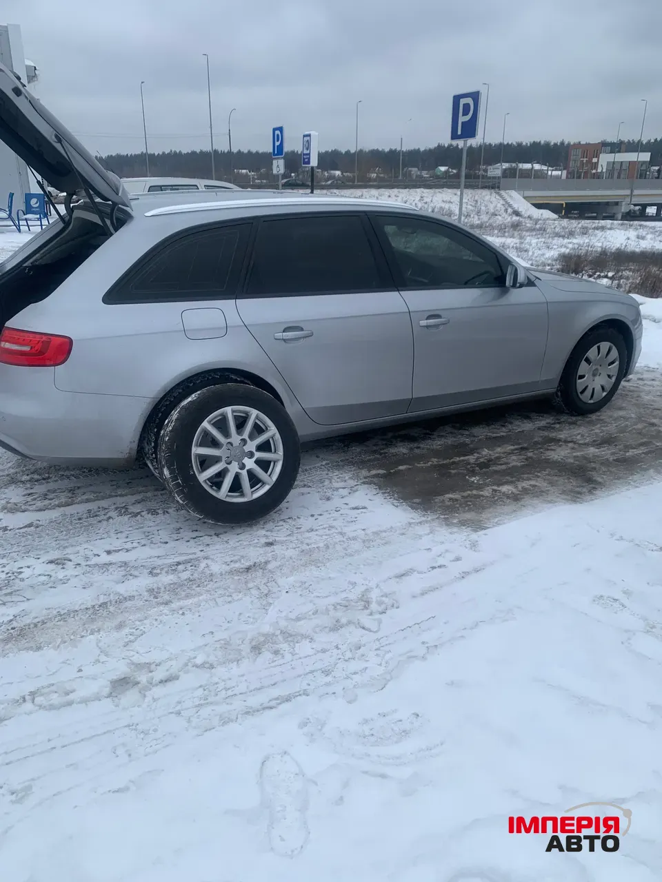 Audi A4 - фото 32