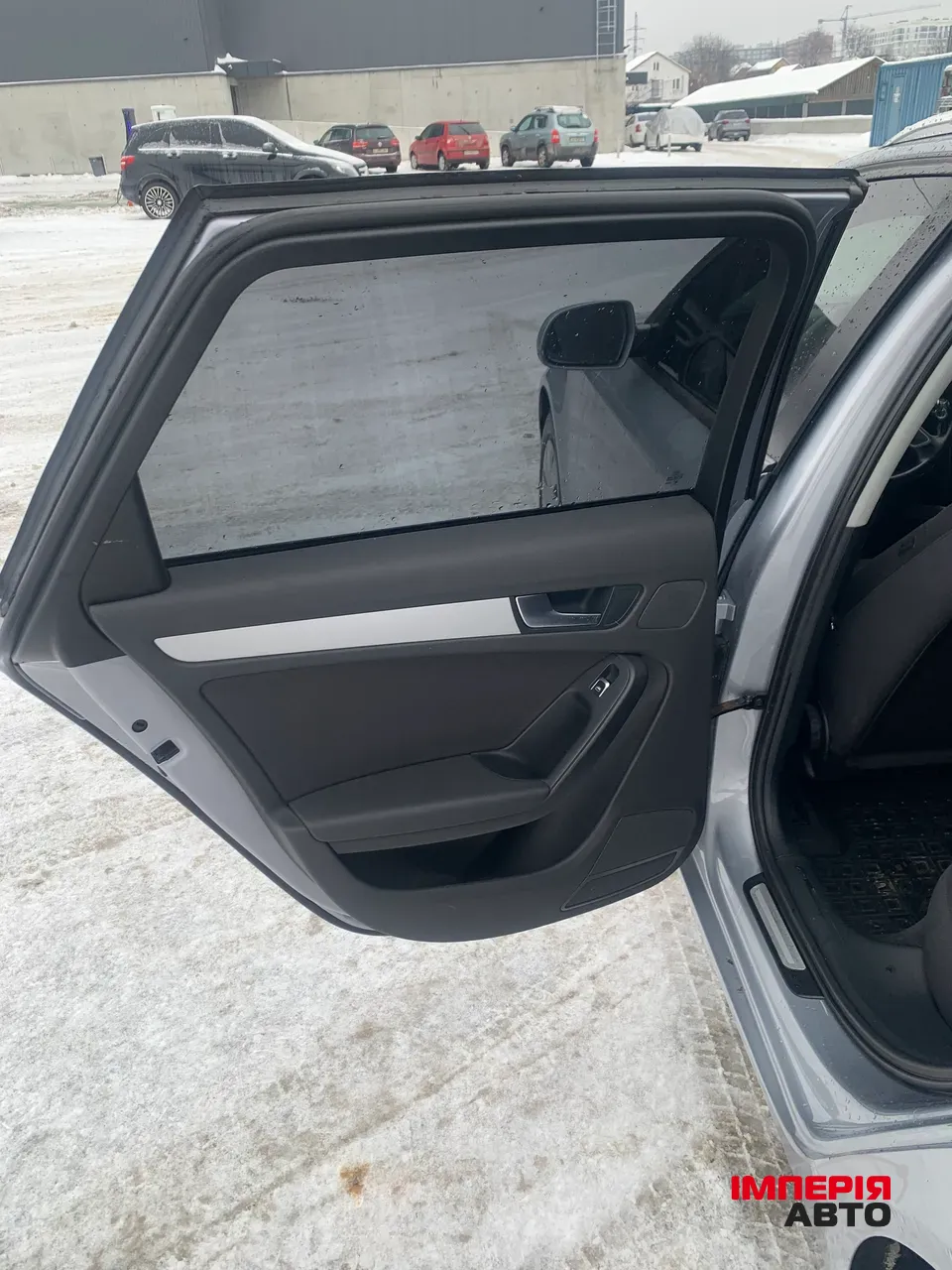 Audi A4 - фото 14