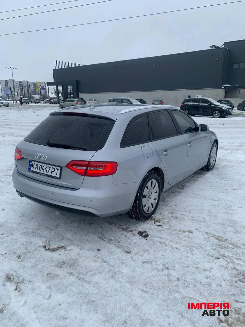 Audi A4 - фото 5