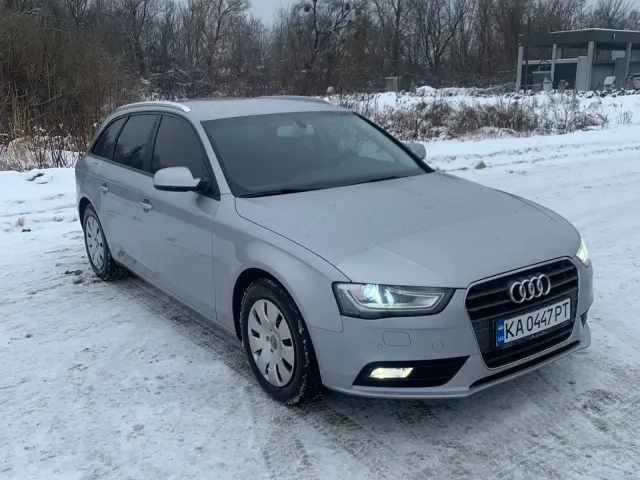 Audi A4 - фото 3