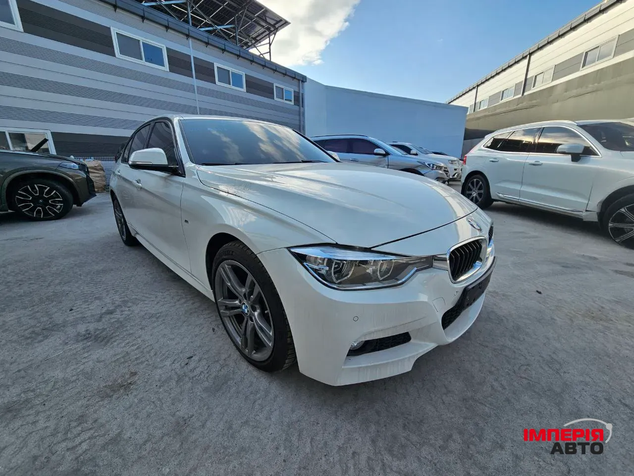 BMW 3 серії - фото 1