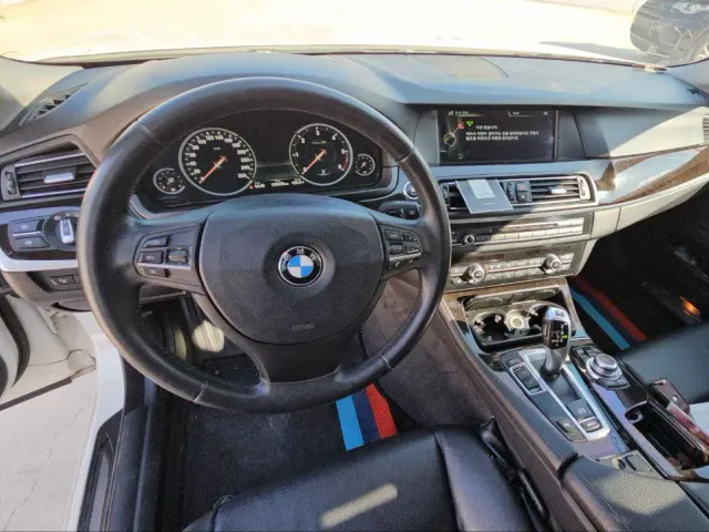 BMW 5 серії - фото 3