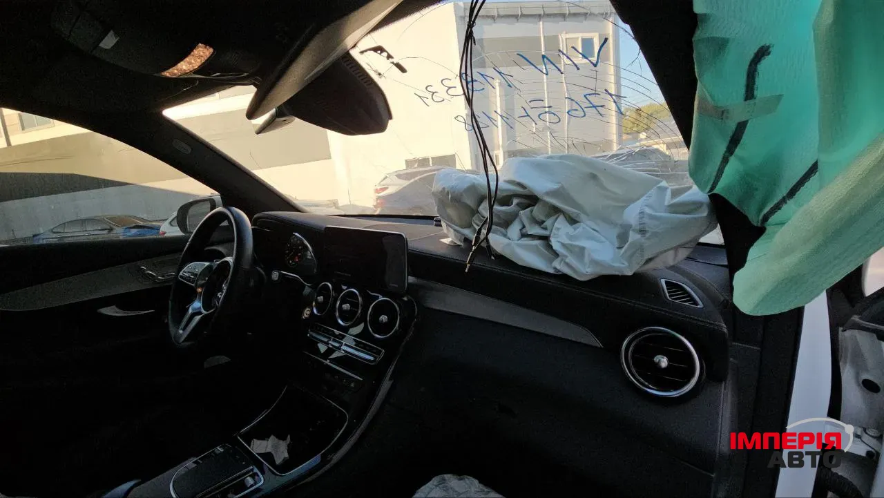 Mercedes-Benz GLC - фото 11