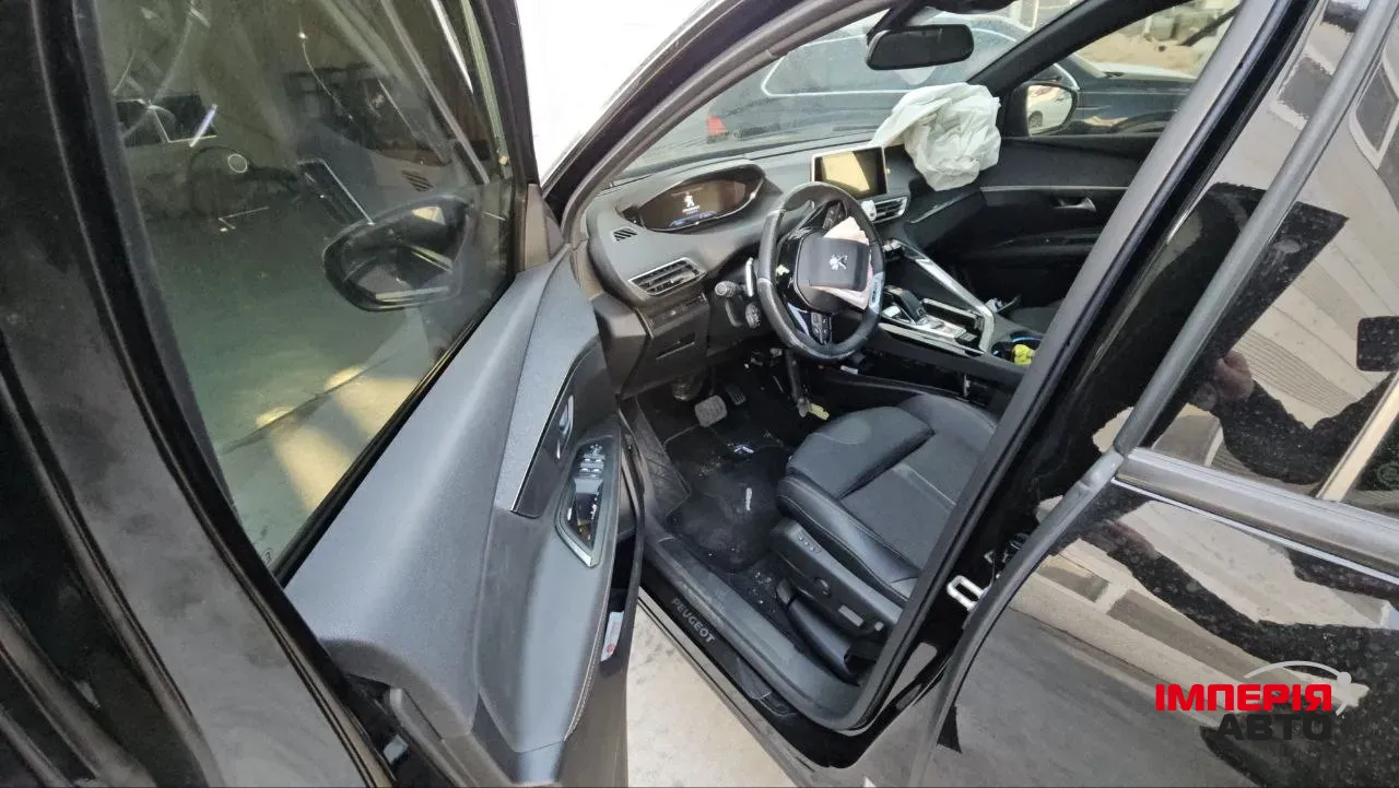 Peugeot 5008 - фото 8