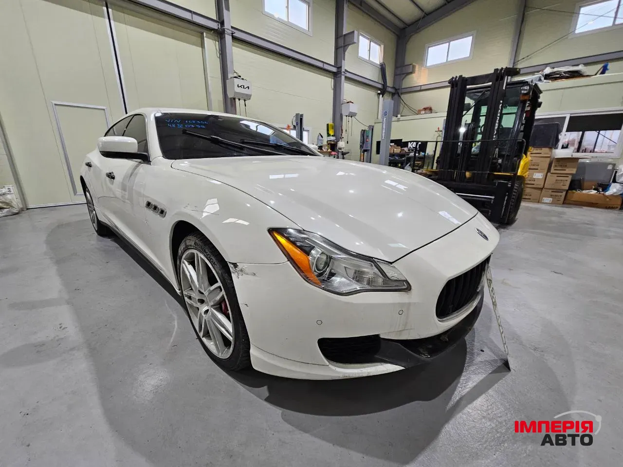 Maserati Quattroporte - фото 13