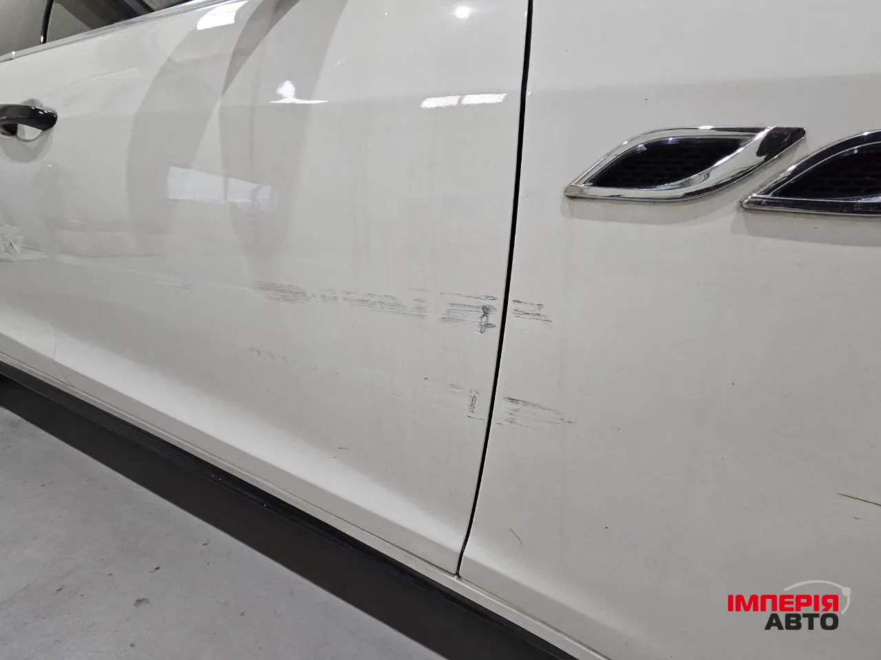 Maserati Quattroporte - фото 11