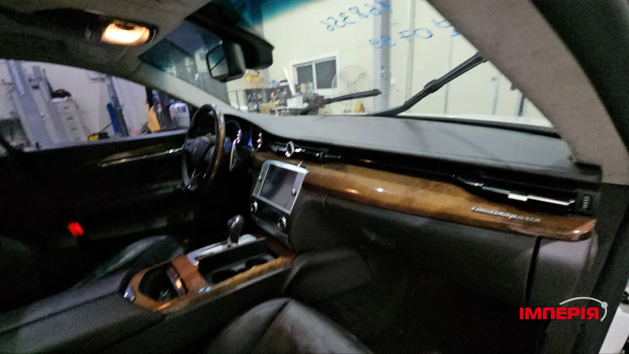 Maserati Quattroporte - фото 7