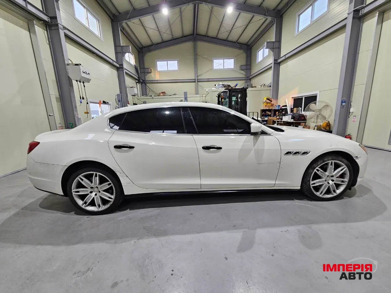 Maserati Quattroporte - фото 2