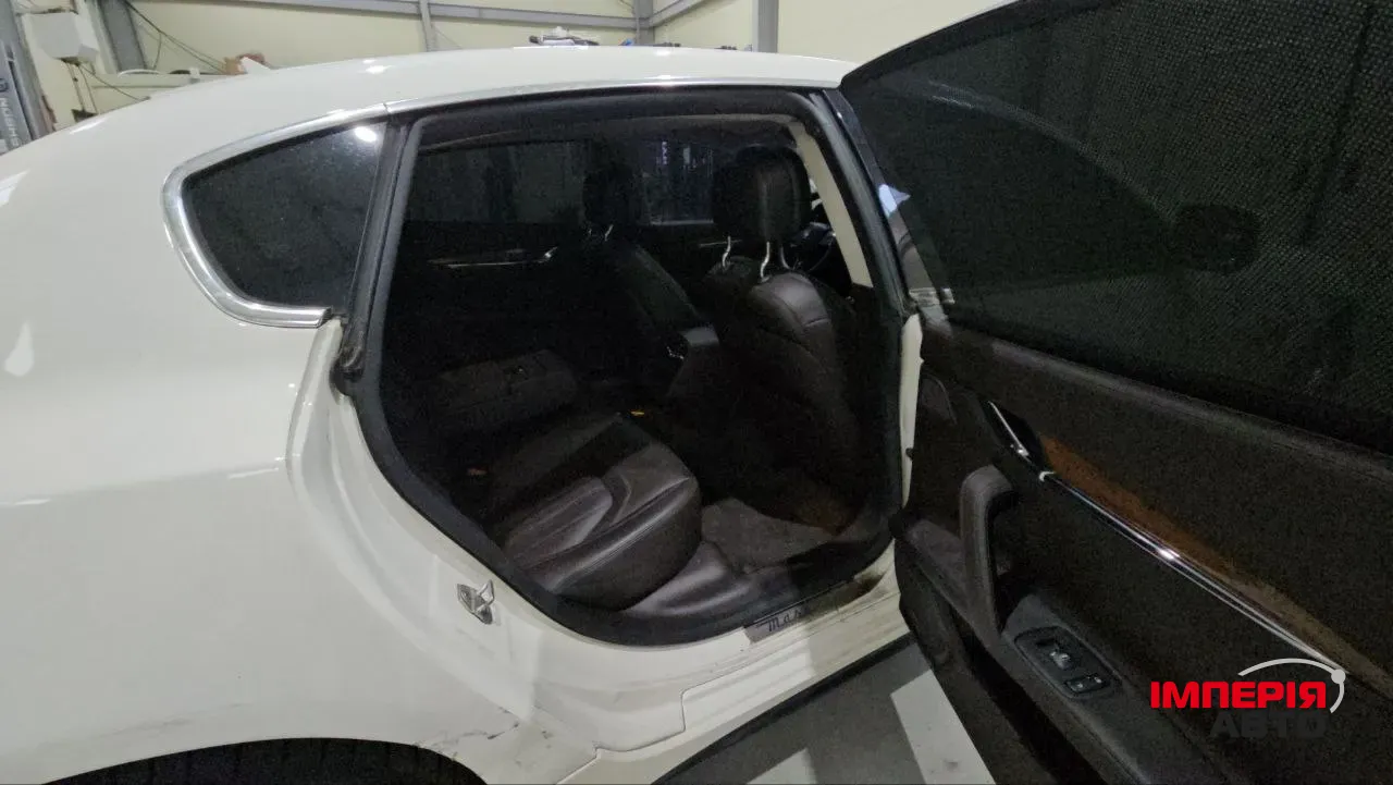 Maserati Quattroporte - фото 5