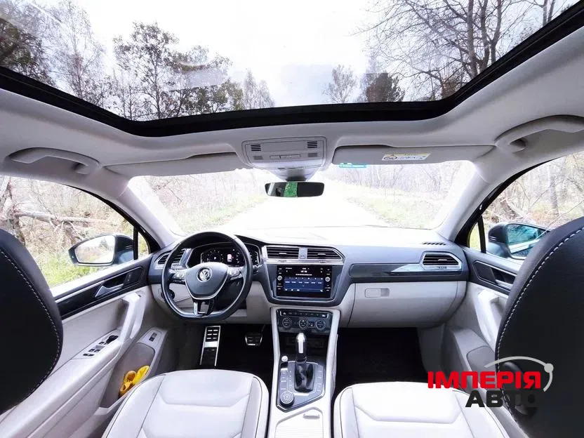 Volkswagen Tiguan - фото 4
