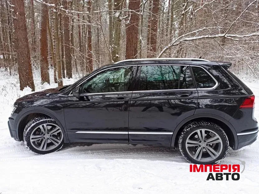 Volkswagen Tiguan - фото 2