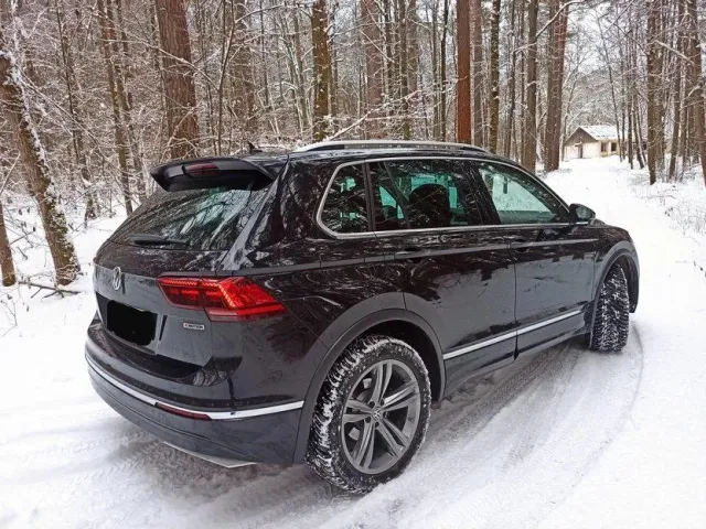 Volkswagen Tiguan - фото 3