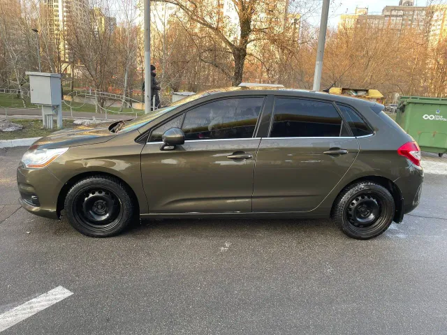 Citroen C4 - фото 4