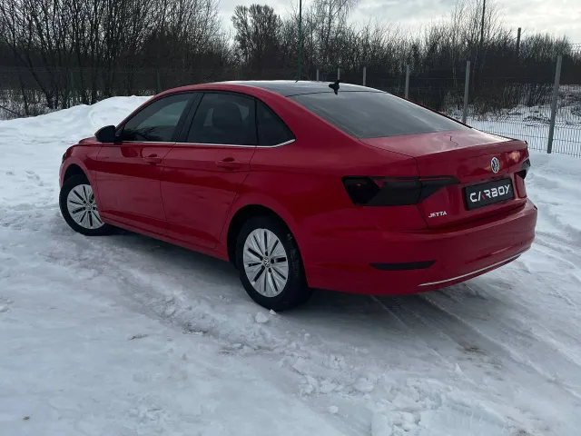 Volkswagen Jetta - фото 5