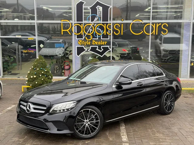 Mercedes-Benz C-Класс - фото 1