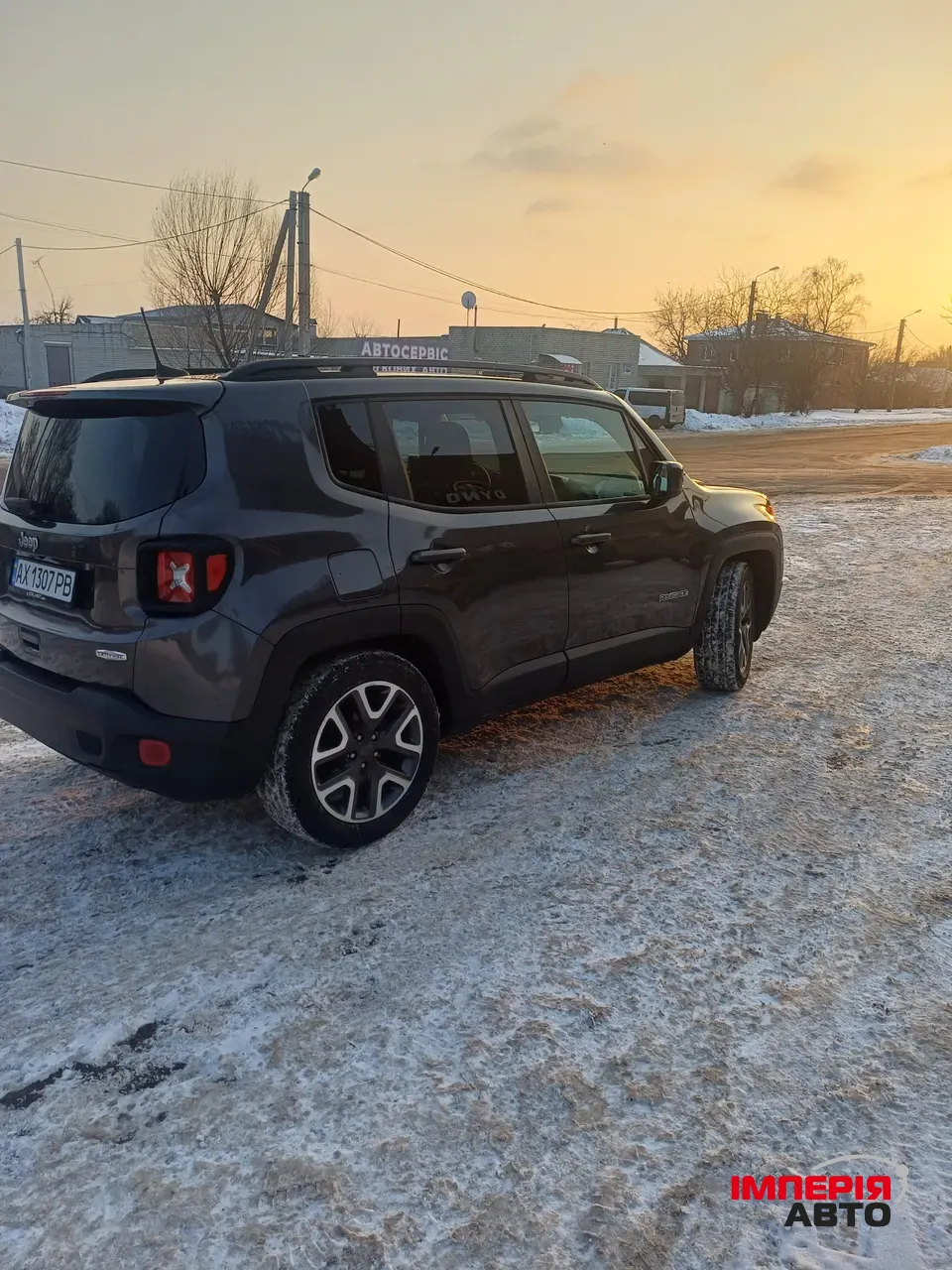 Jeep Renegade - фото 4