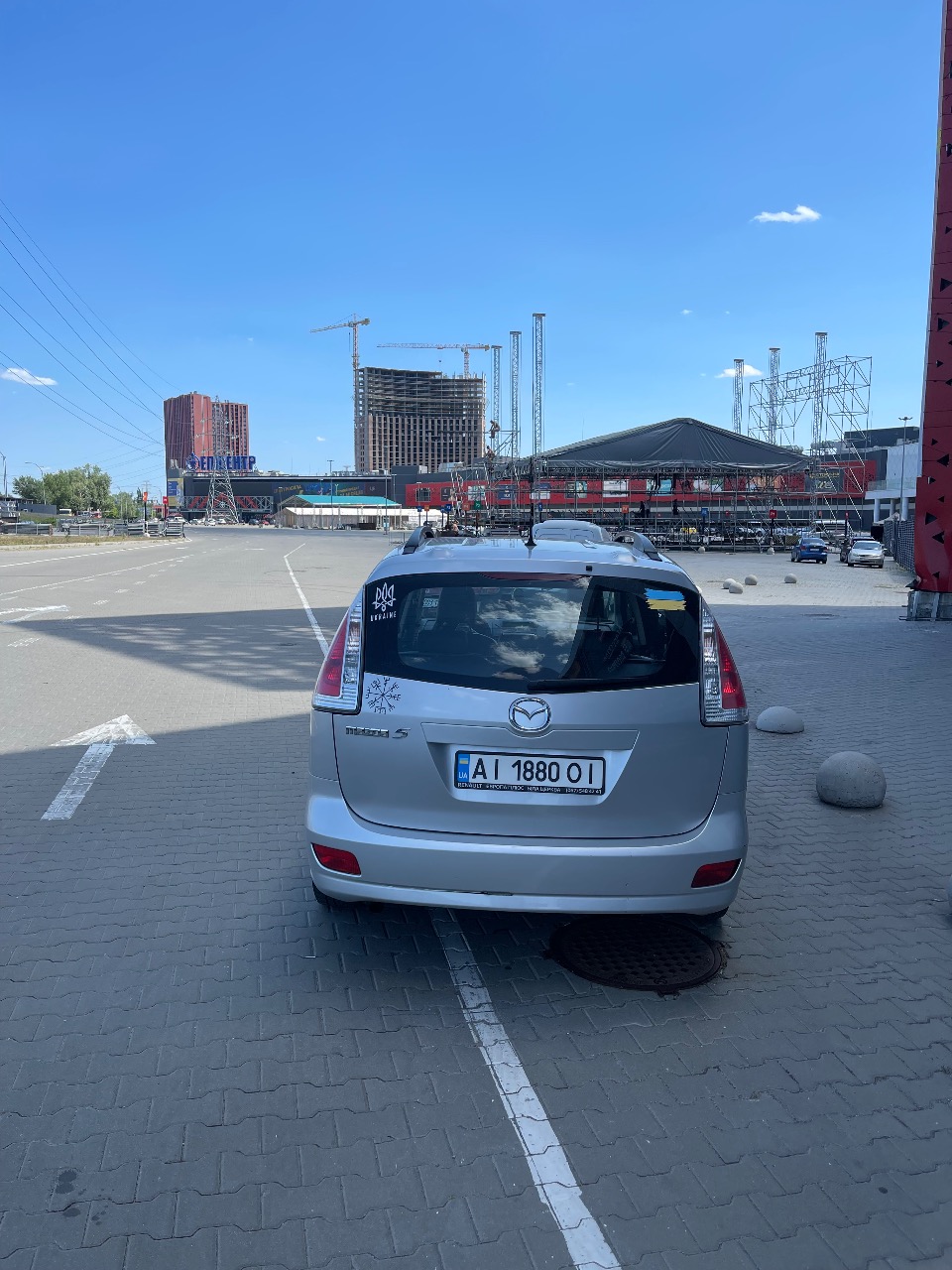 Mazda 5 - фото 8