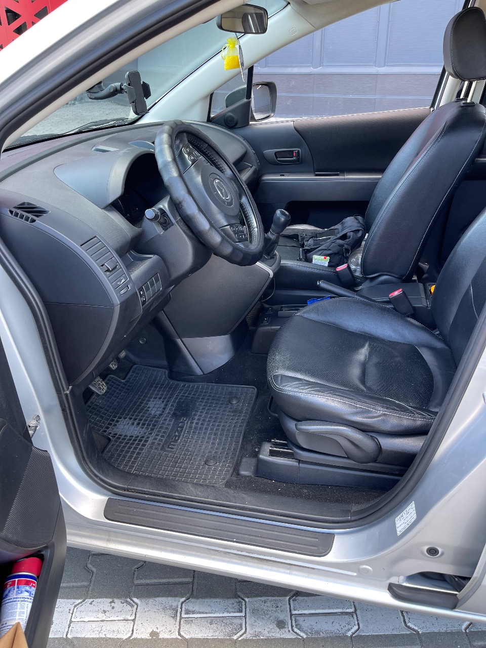 Mazda 5 - фото 11