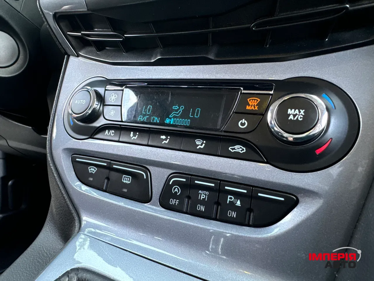 Ford Focus - фото 31