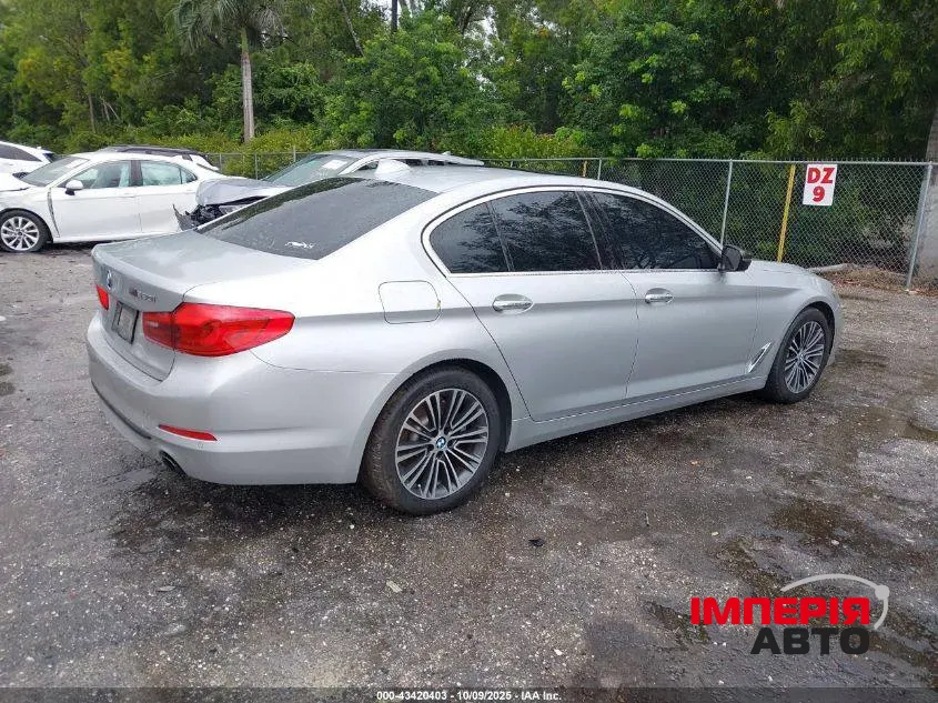 BMW 5 серії - фото 2