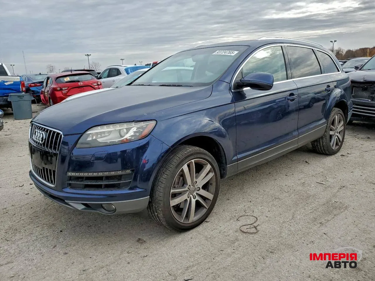 Audi Q7 - фото 1