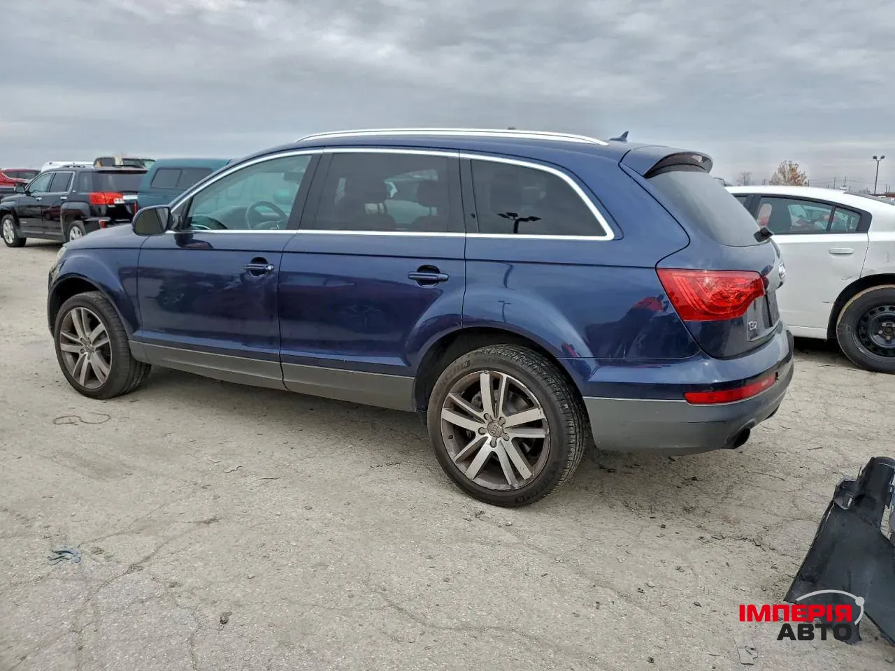 Audi Q7 - фото 2