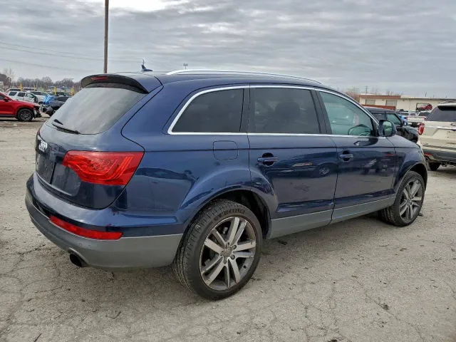 Audi Q7 - фото 3