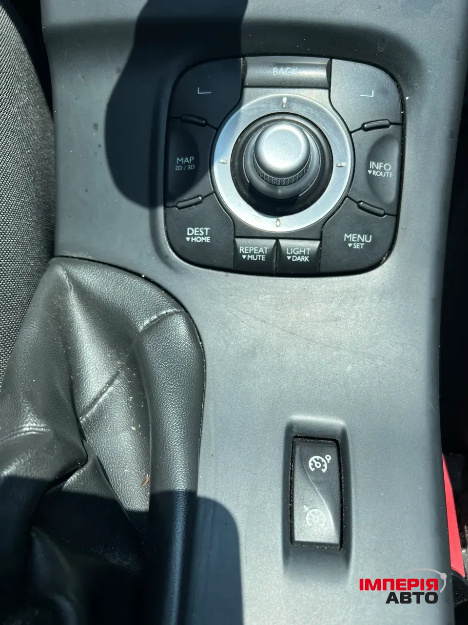 Renault Megane - фото 12