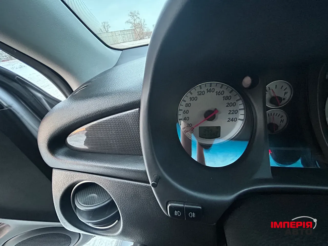 Mitsubishi Outlander - фото 17