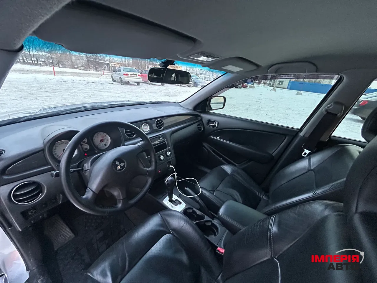 Mitsubishi Outlander - фото 19