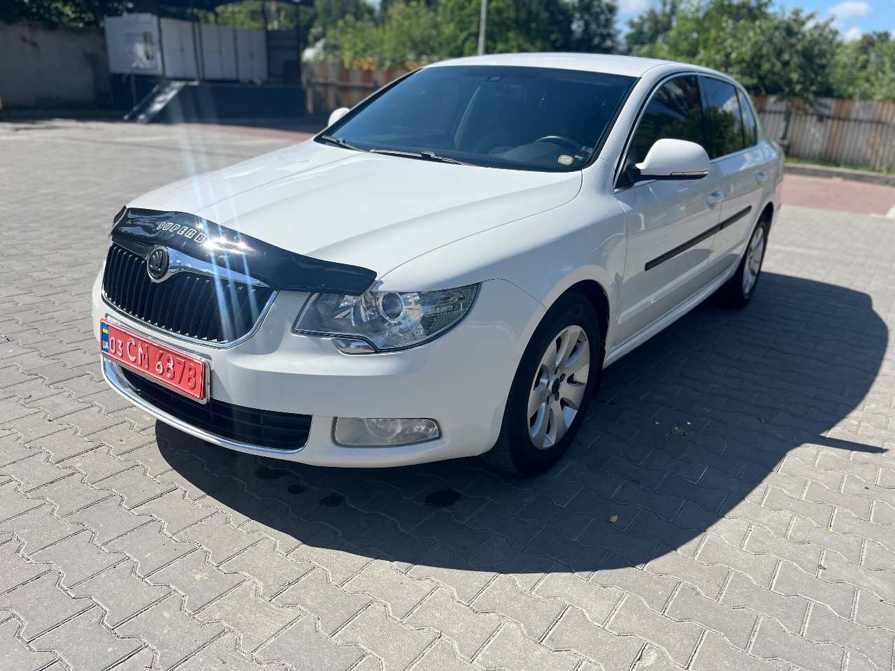 Skoda Superb - фото 8