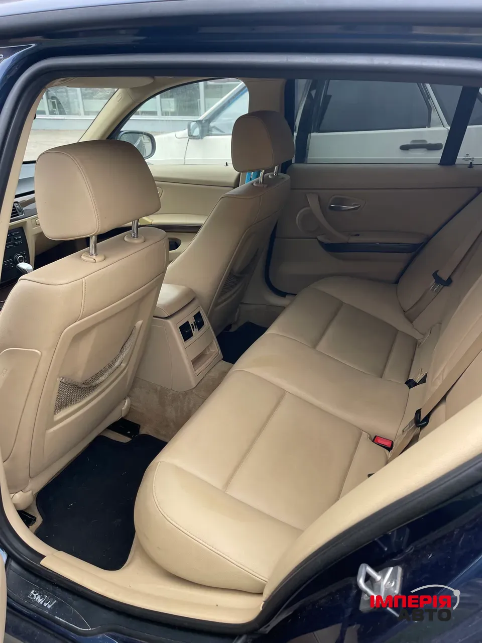 BMW 3 серії - фото 10