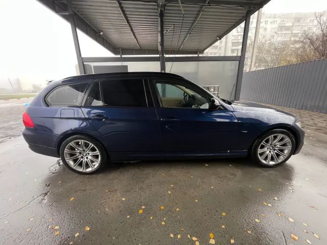 BMW 3 серії - фото 3