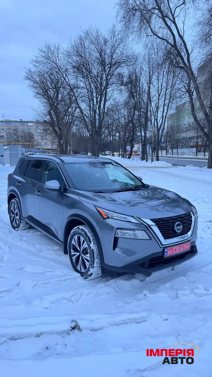 Nissan Rogue - фото 1