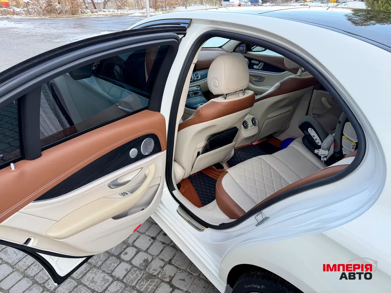 Mercedes-Benz E-Класс - фото 22