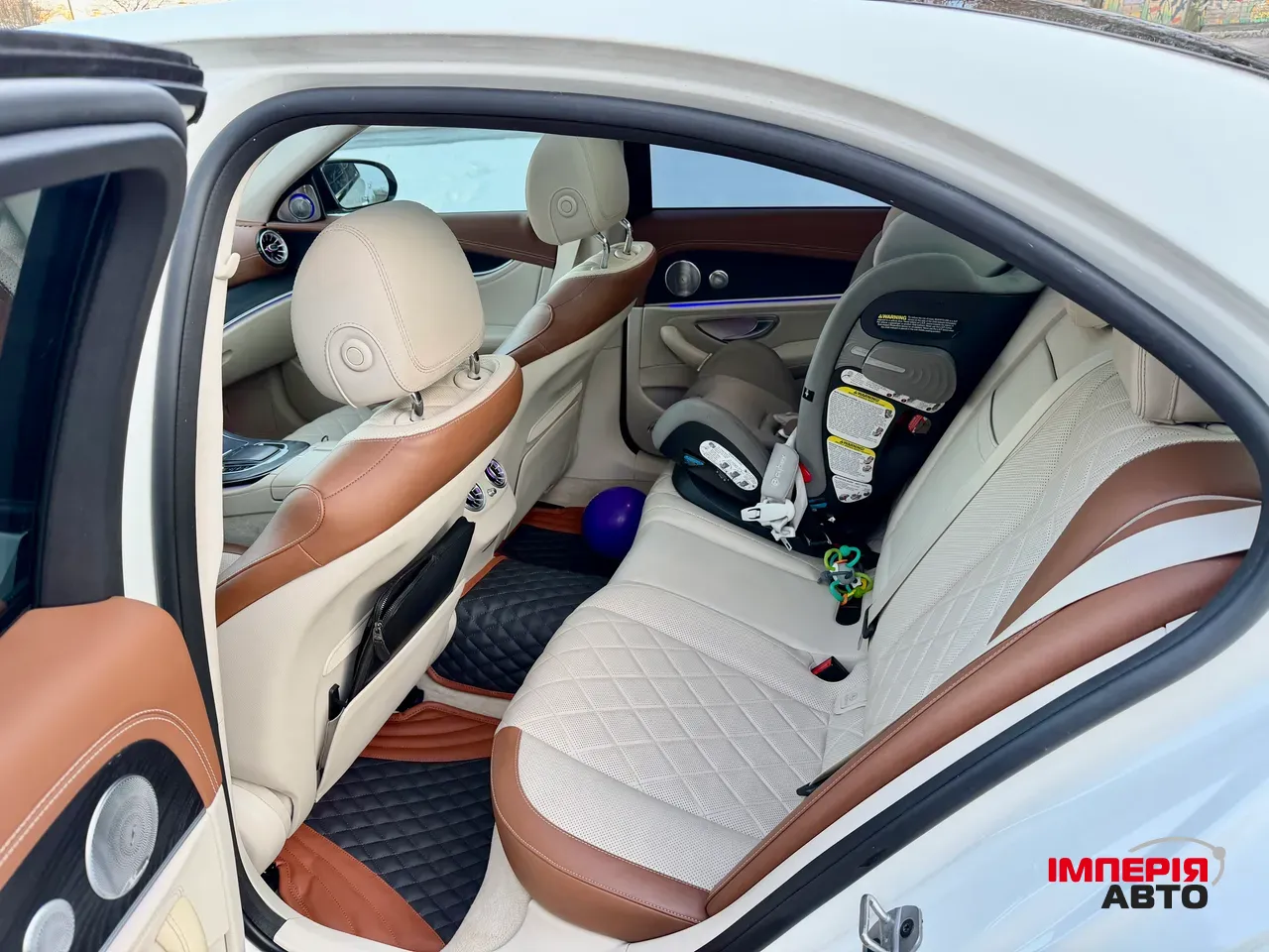 Mercedes-Benz E-Класс - фото 21