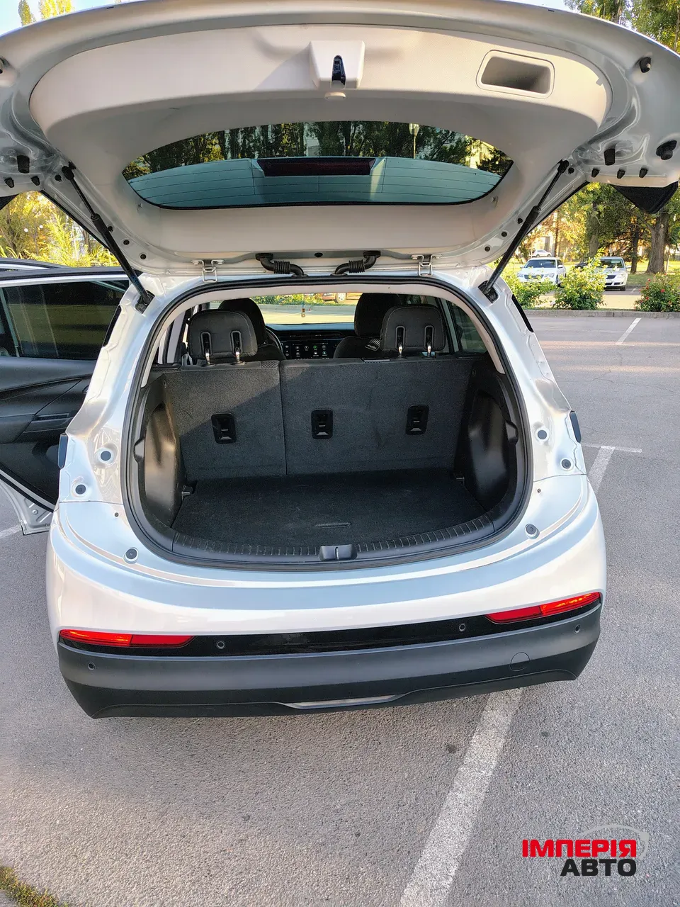 Chevrolet Bolt - фото 7