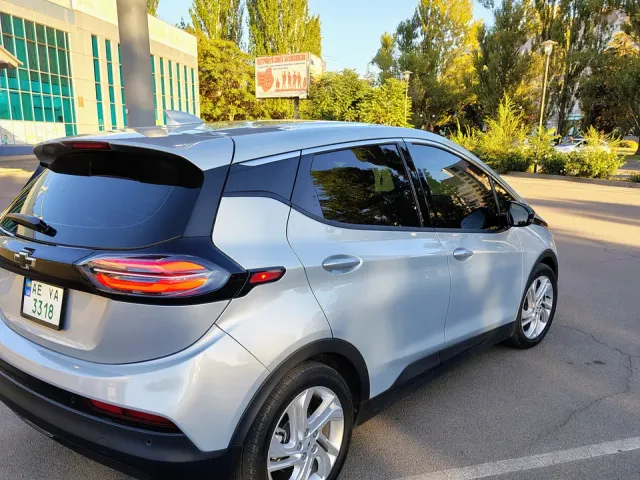 Chevrolet Bolt - фото 3