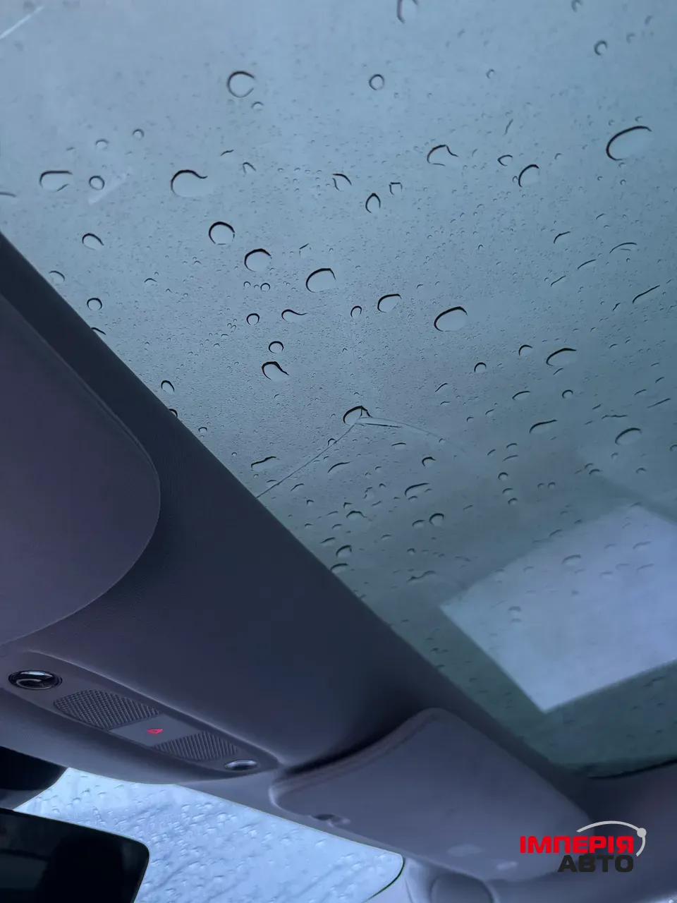 Tesla Model 3 - фото 8