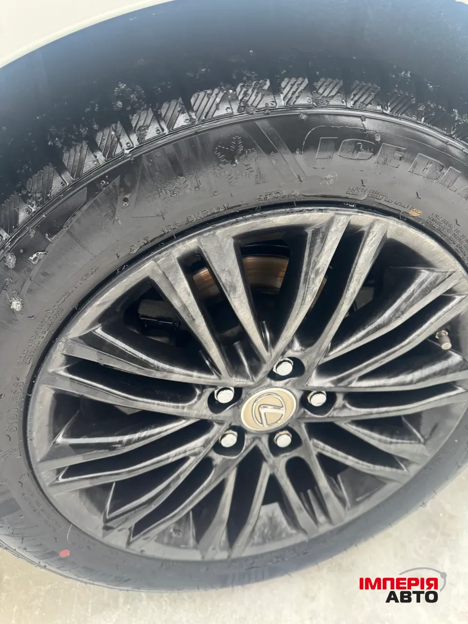 Lexus ES - фото 19