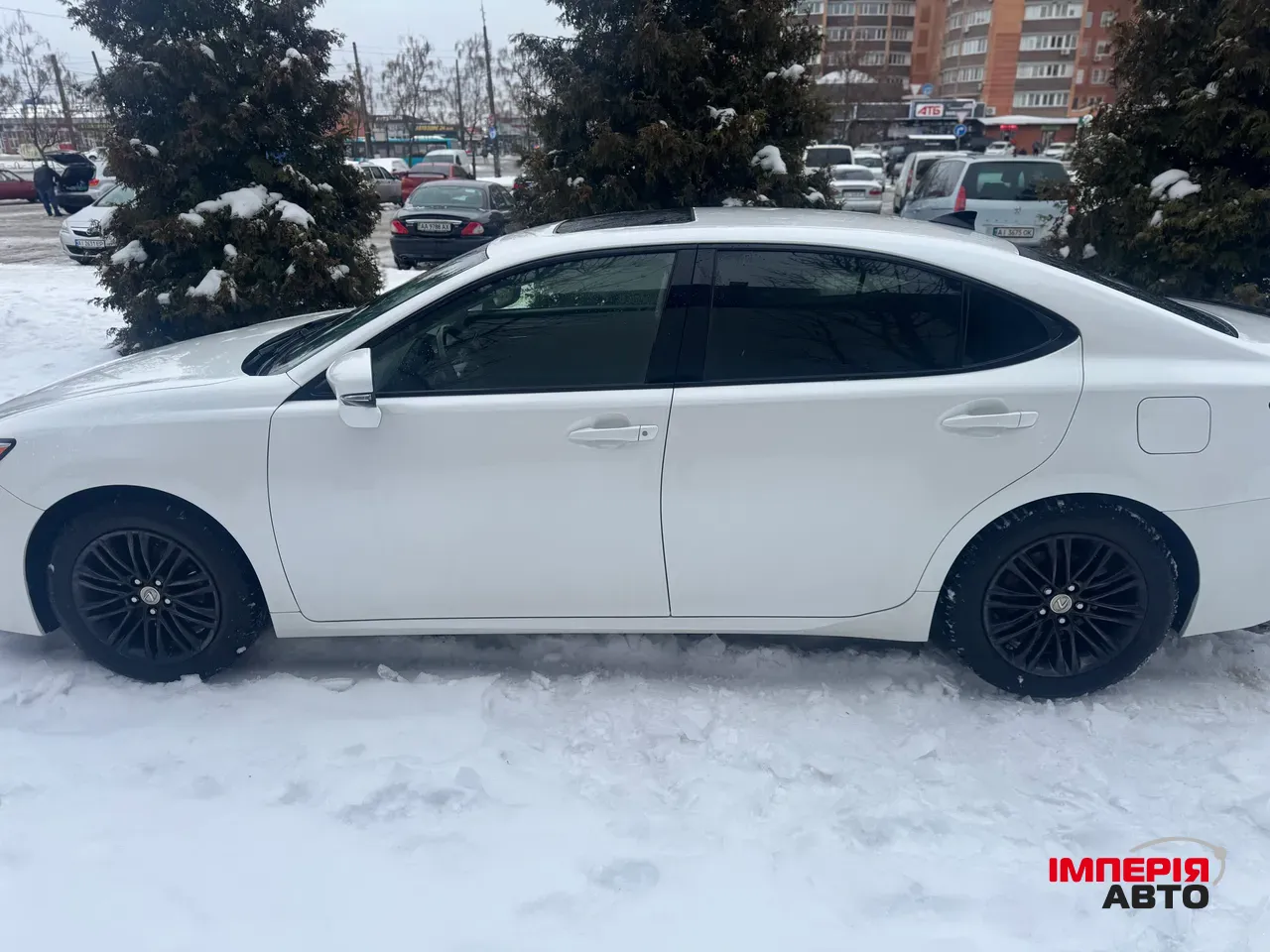 Lexus ES - фото 11