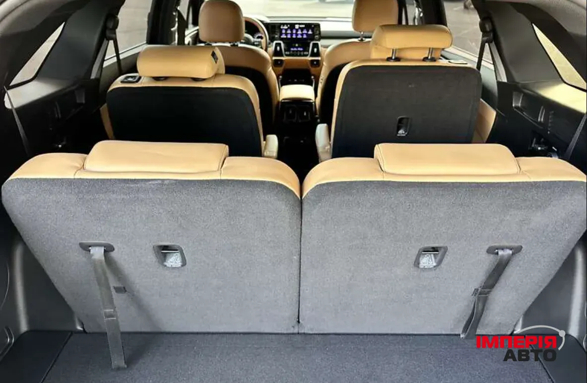 Kia Sorento - фото 11