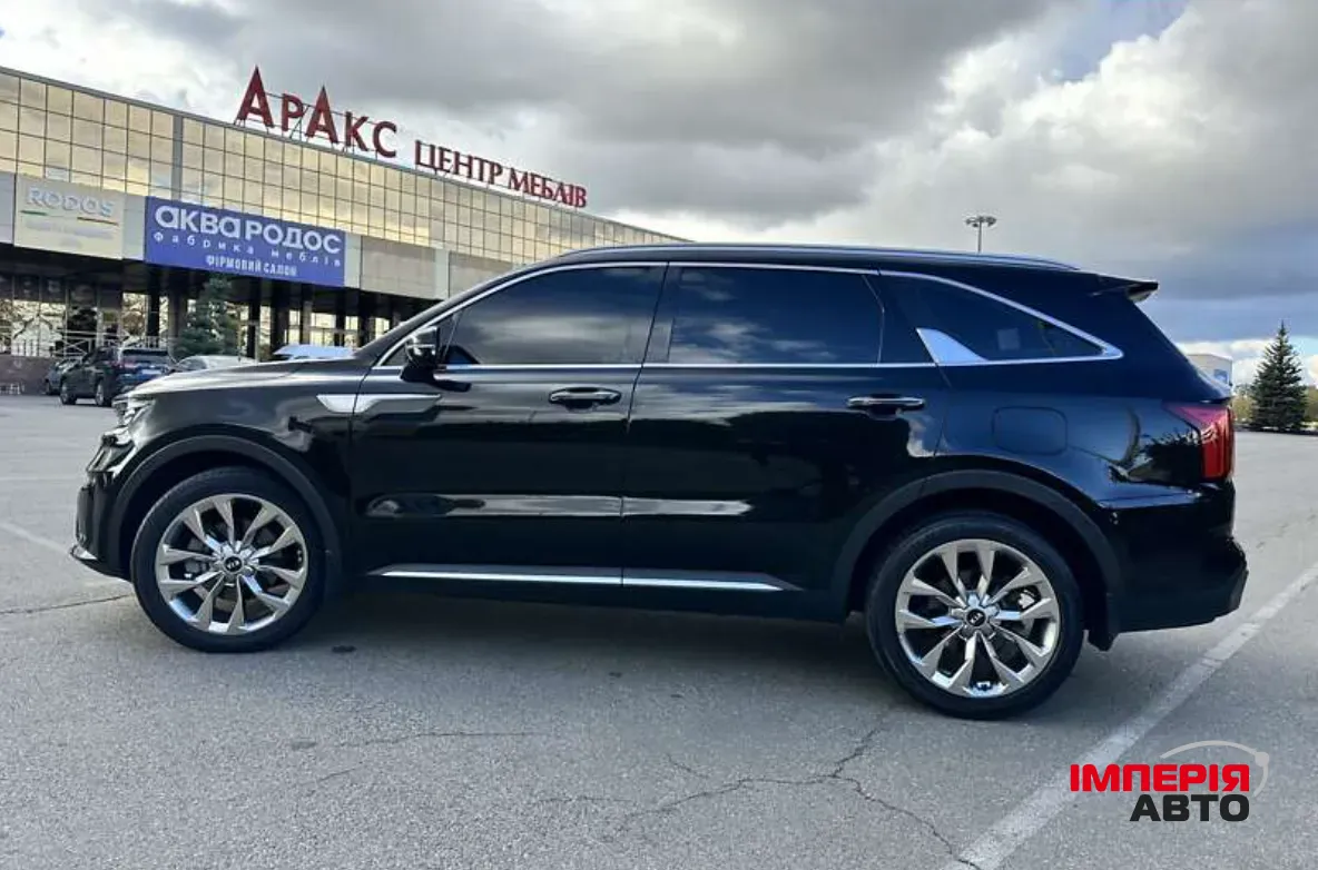 Kia Sorento - фото 4