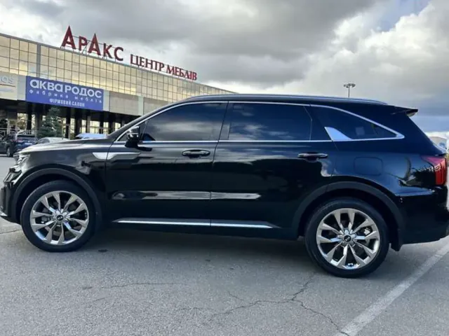 Kia Sorento - фото 4