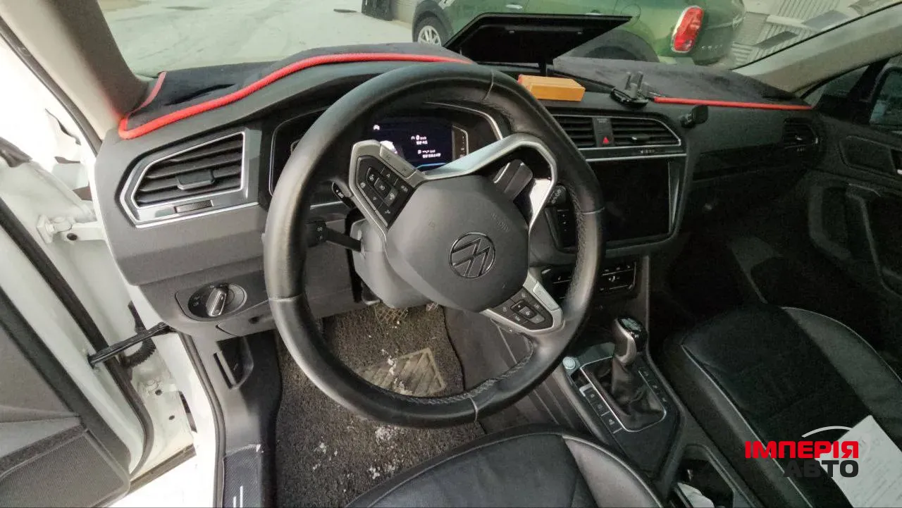 Volkswagen Tiguan - фото 5